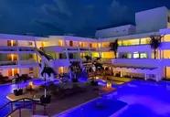 Flamingo Cancun Resort & Plaza