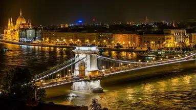 Budapeszt - historia, termy, tokaj